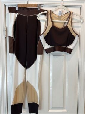 Colorblock High-Waist Leggings & Supportive Sports Bra Set - Brown/Cream